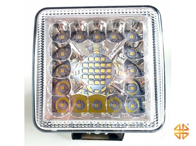 Фара светодиодная LBS510 38W квадратная (габаритные размеры 110*50*110мм) дальний свет
