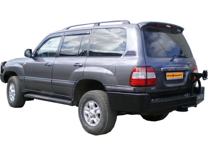 Бампер силовой задний Toyota Land Cruiser 105 с калиткой запасного колеса