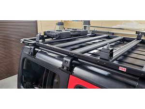 Кронштейны для верхнего крепления домкрата Hi-Jack к алюминиевому багажнику (платформе) РИФ